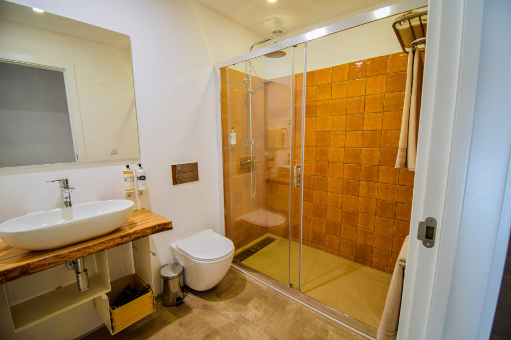 Alojamento - t1-banheiro